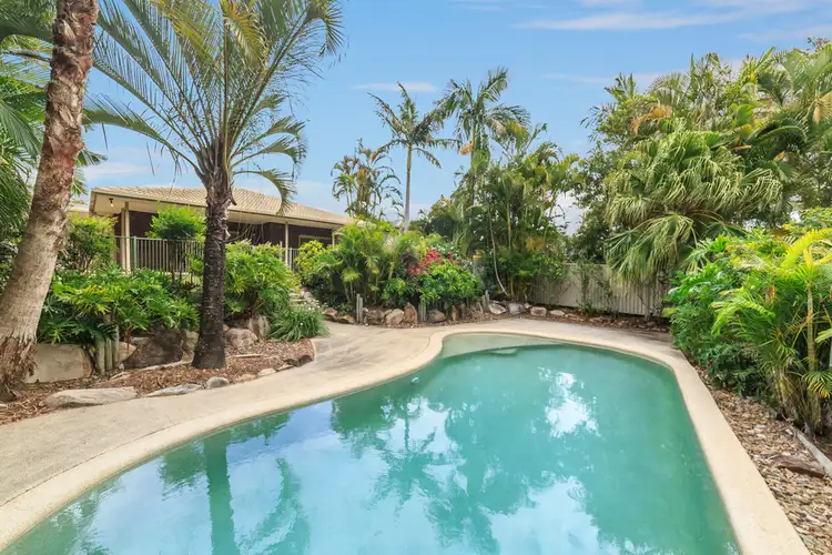 5 Whitian Drive, Carrara QLD 4211