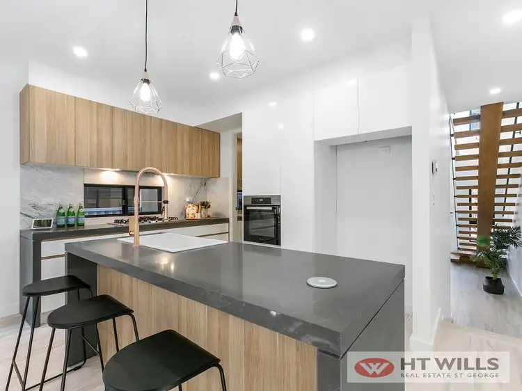 Sixth view of Homely semi-detached listing, 19 Carwar Avenue, Carss Park NSW 2221