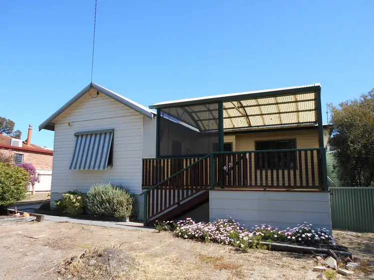 47 McDonald Street, Gnowangerup WA 6335