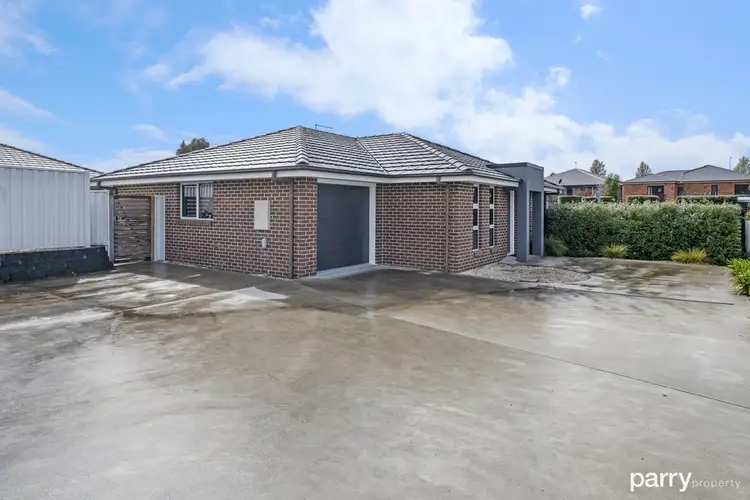 2/27 Dowerin Drive, Legana TAS 7277