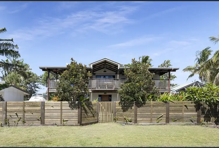 11 Poinciana Court, Moore Park Beach QLD 4670
