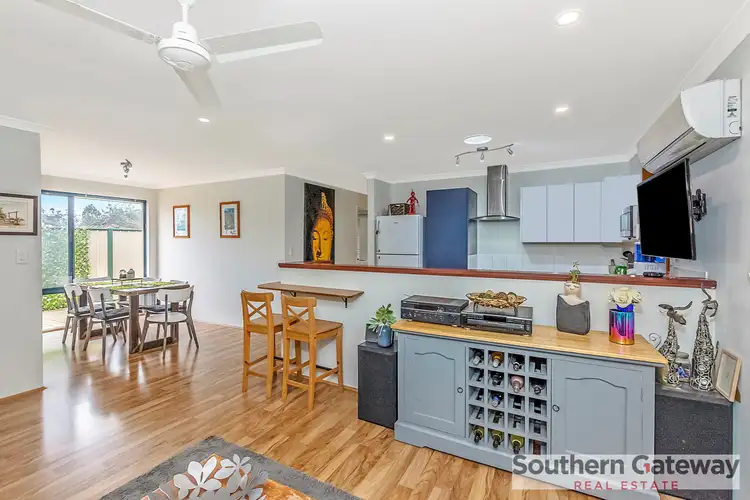 Fourth view of Homely house listing, 6 Madge Way, Leda WA 6170