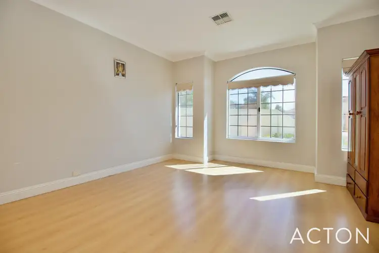 Second view of Homely house listing, 15 La Estrada Way, Port Kennedy WA 6172