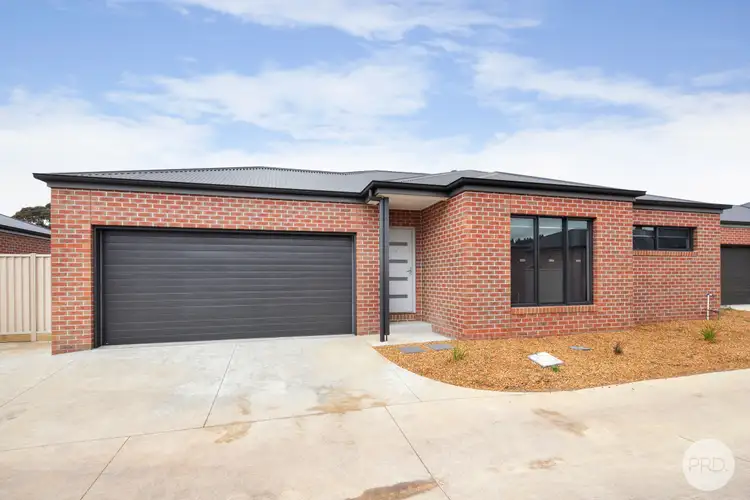 916 Geelong Road