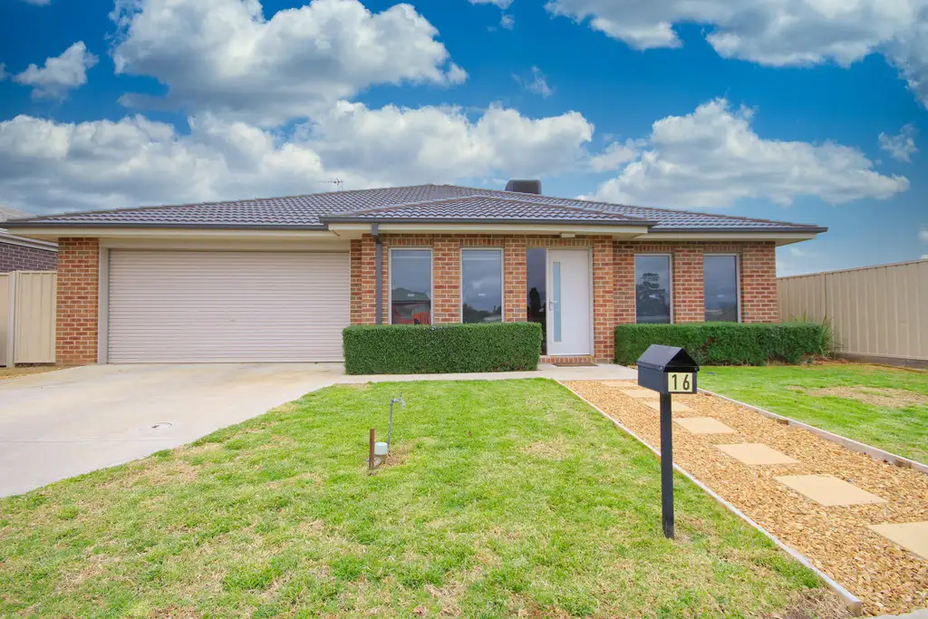 Main view of Homely house listing, 16 Hickson Street, Horsham VIC 3400
