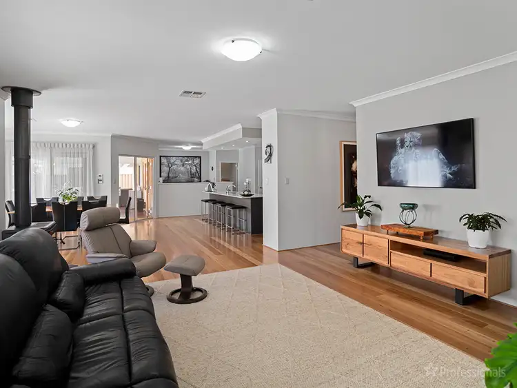 Fourth view of Homely house listing, 3 Thyme Pass, Yalyalup WA 6280