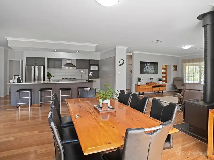 Sixth view of Homely house listing, 3 Thyme Pass, Yalyalup WA 6280