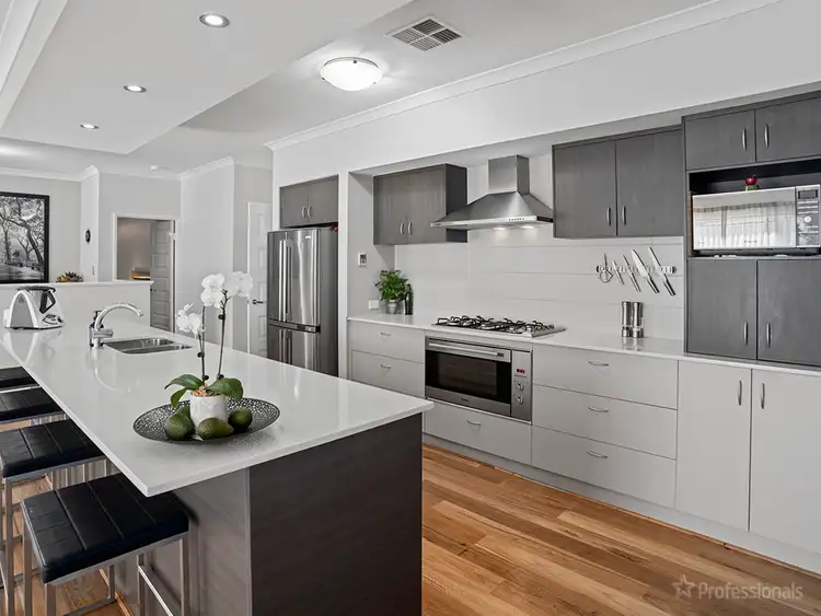 Seventh view of Homely house listing, 3 Thyme Pass, Yalyalup WA 6280