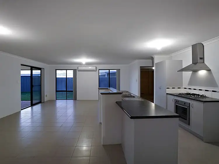 Sixth view of Homely house listing, 22 Spindrift Vista, Glenfield WA 6532