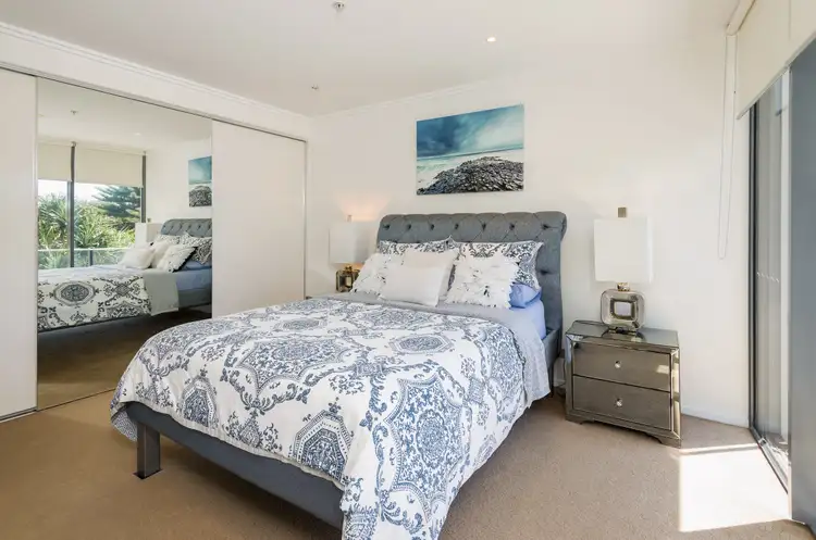 Sixth view of Homely unit listing, 2/173 Old Burleigh Road, Broadbeach QLD 4218