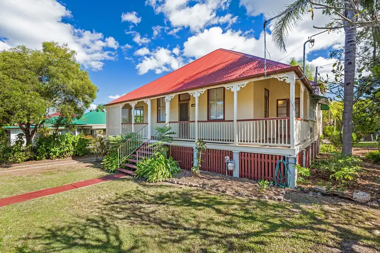 15 Briggs Road, Ipswich QLD 4305