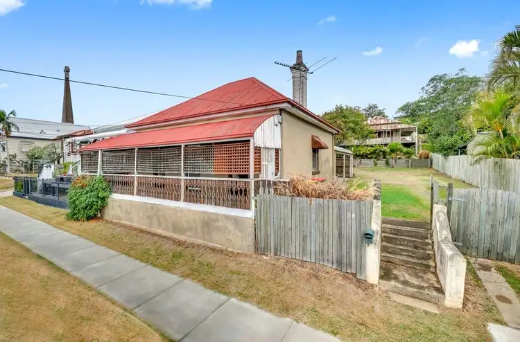 38 Roderick Street, Ipswich QLD 4305