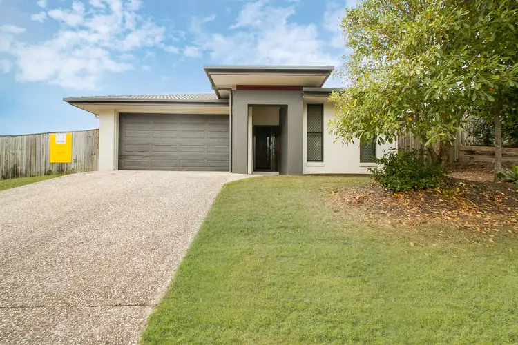 8 Bolingbroke Street East, Fernvale QLD 4306