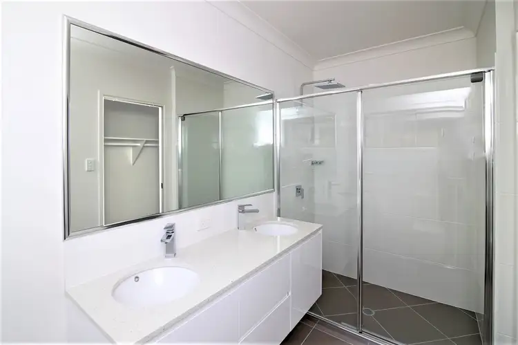 Fifth view of Homely house listing, 5A Hyperno Close, Raceview QLD 4305