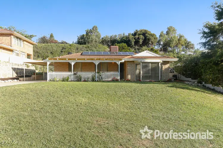 21 Chrisp Place, Yanchep WA 6035
