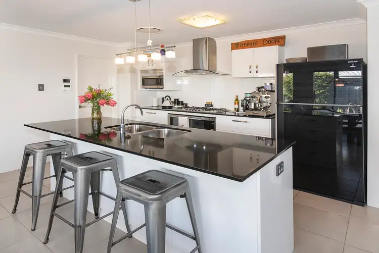 8 Chenin Street, Cowaramup WA 6284