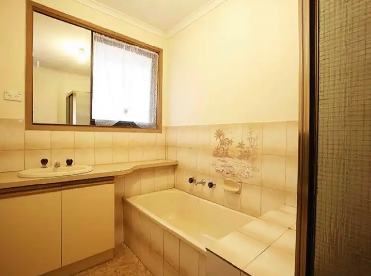 Second view of Homely house listing, 15 Anaconda Road, Narre Warren VIC 3805