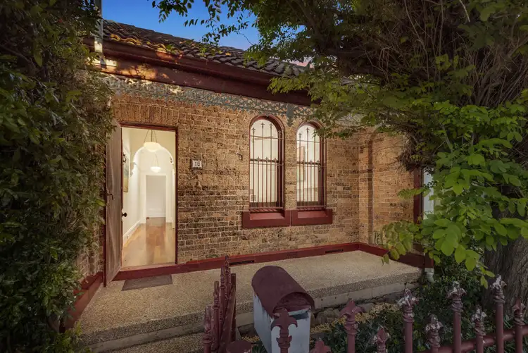 16 Lion Street, Croydon NSW 2132
