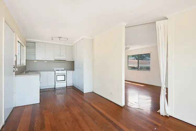 Fifth view of Homely house listing, 10 Hill Street, Kingston QLD 4114