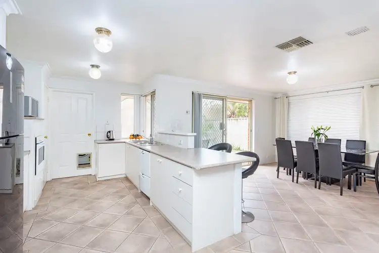 Fourth view of Homely house listing, 2/347 Sevenoaks Street, Cannington WA 6107