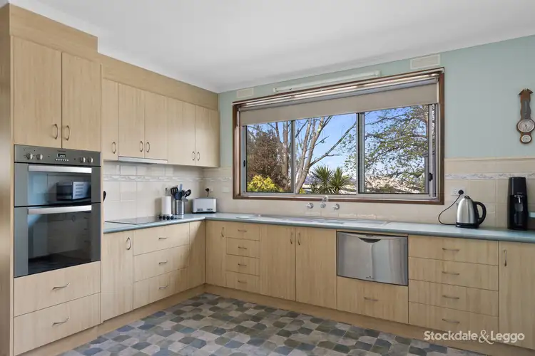 Second view of Homely house listing, 6 Vista Court, Leongatha VIC 3953
