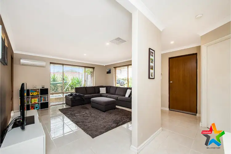 Sixth view of Homely house listing, 2 Godney Glade, Kiara WA 6054