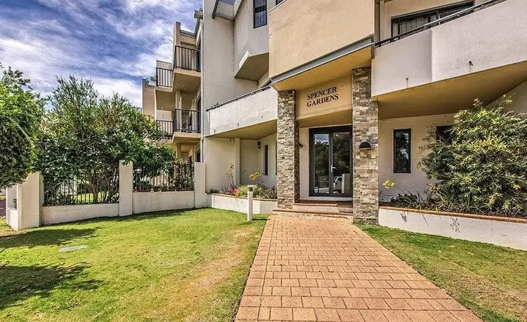 9/17 Southdown Place, Thornlie WA 6108