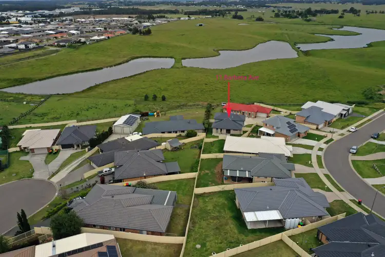 11 Barbara Court, Rutherford NSW 2320