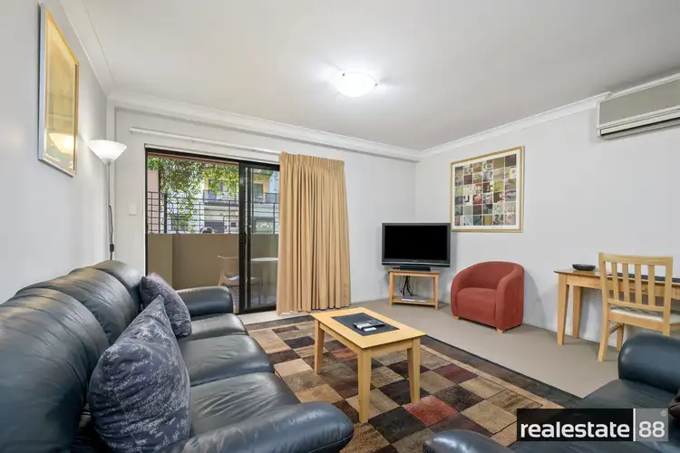 Sixth view of Homely apartment listing, 2/128 Mounts Bay Road, Perth WA 6000