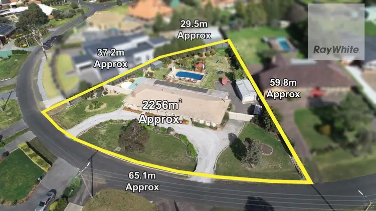 Fourth view of Homely house listing, 8 Inverness Mews, Greenvale VIC 3059