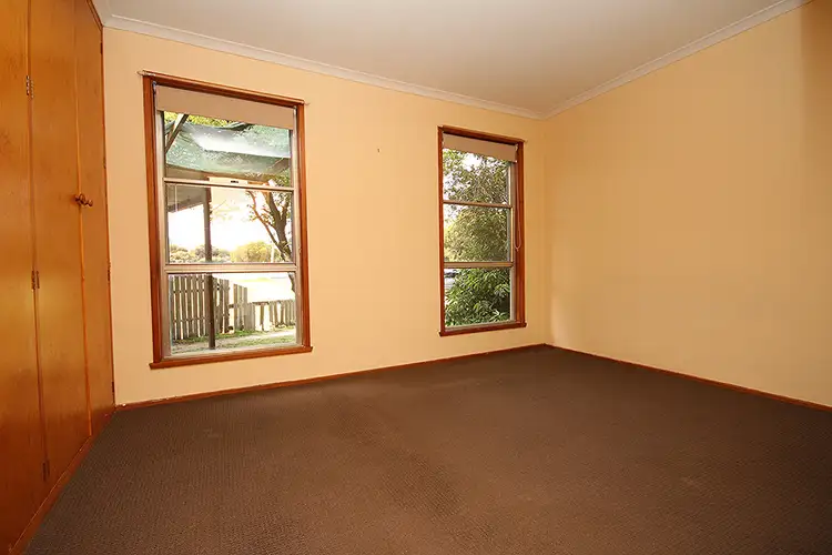 Seventh view of Homely house listing, 8 Forsyth Avenue, Horsham VIC 3400