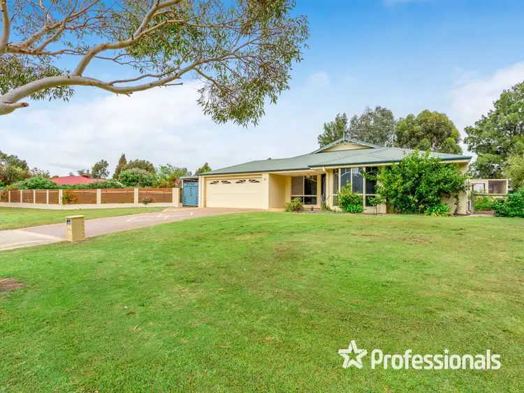 Fourth view of Homely house listing, 6 Sharach Retreat, Hilbert WA 6112