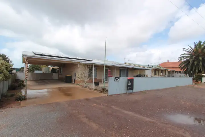 25 Lincoln Highway, Cowell SA 5602
