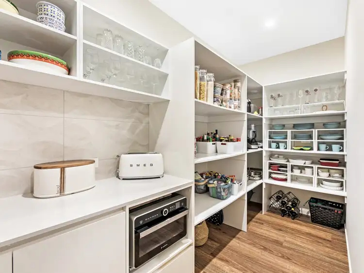 Fourth view of Homely house listing, 34 Shiloh Court, Pine Mountain QLD 4306