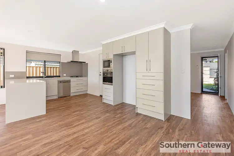 Fourth view of Homely house listing, 7A Hueston Lookout, Leda WA 6170