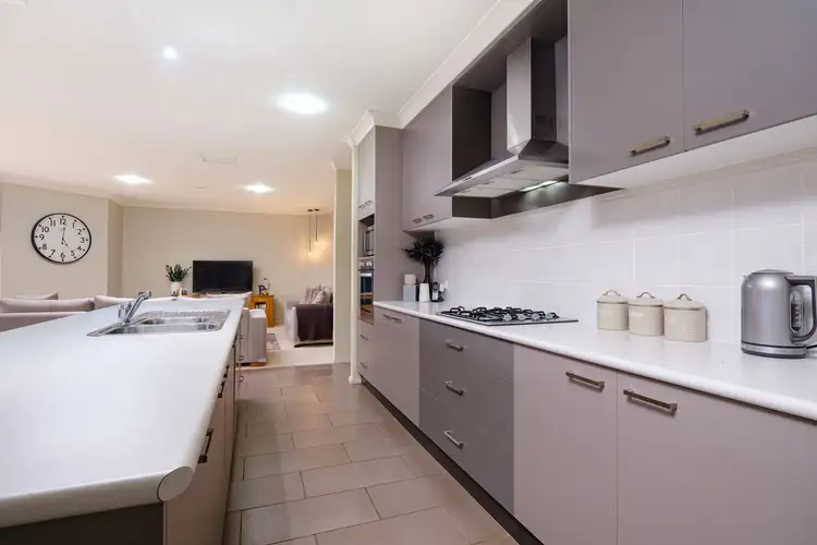 Second view of Homely house listing, 5 Bremer Avenue, Leneva VIC 3691
