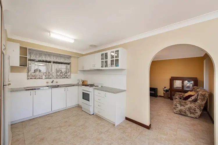 Second view of Homely house listing, 3B Radford Place, Safety Bay WA 6169