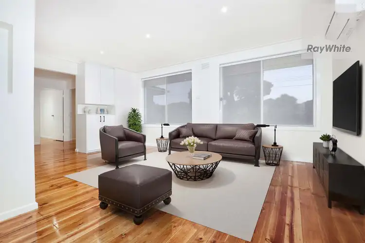 Sixth view of Homely house listing, 8 Snaefell Crescent, Gladstone Park VIC 3043