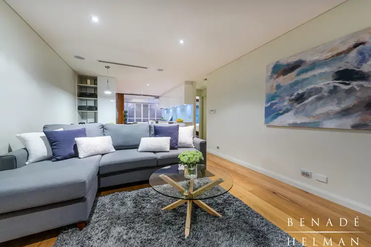 2/216 Salvado Road, Wembley WA 6014