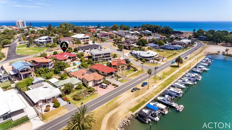 31 Hill Street, Halls Head WA 6210