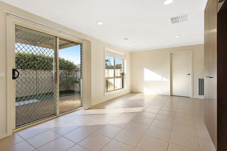 Seventh view of Homely house listing, 15 Whiteley Circuit, Baranduda VIC 3691