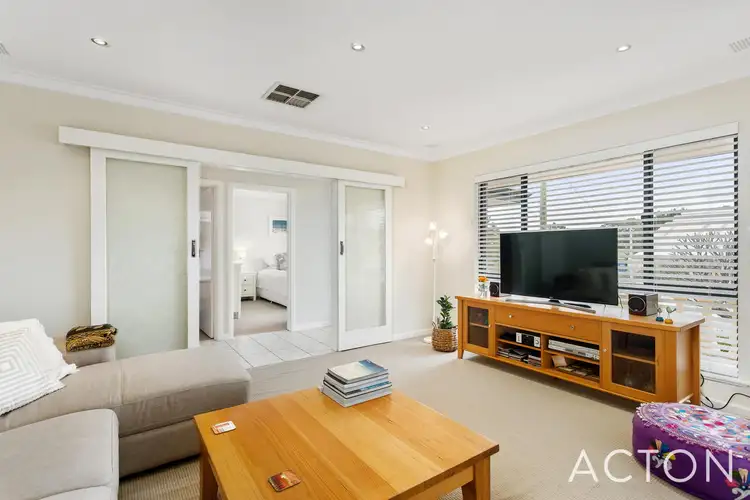 11 Annie Street, Beaconsfield WA 6162