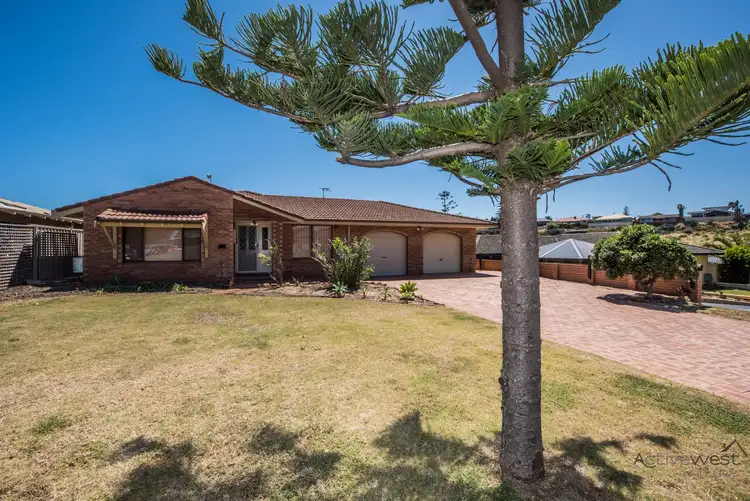 23 Eastcott Way, Tarcoola Beach WA 6530
