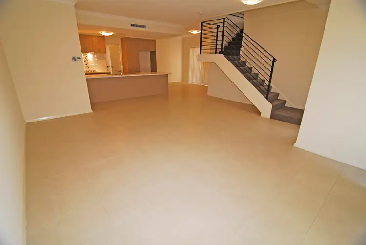Fifth view of Homely townhouse listing, 18/9 Barfield Road, Hammond Park WA 6164