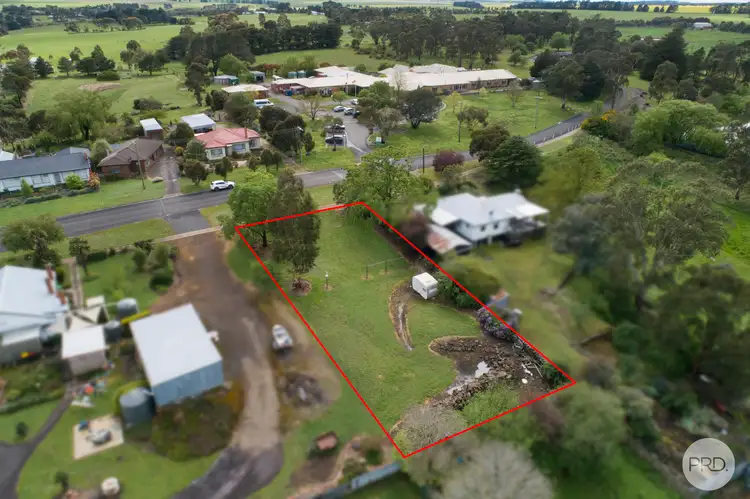 11 Blake Street, Skipton VIC 3361