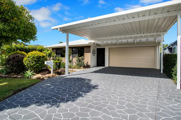 15 Village Circuit, Eimeo QLD 4740
