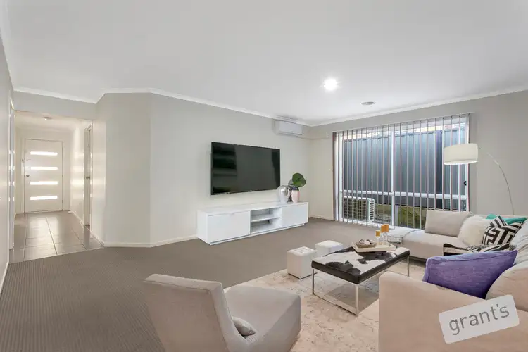 Third view of Homely house listing, 33 Sienna Way, Pakenham VIC 3810