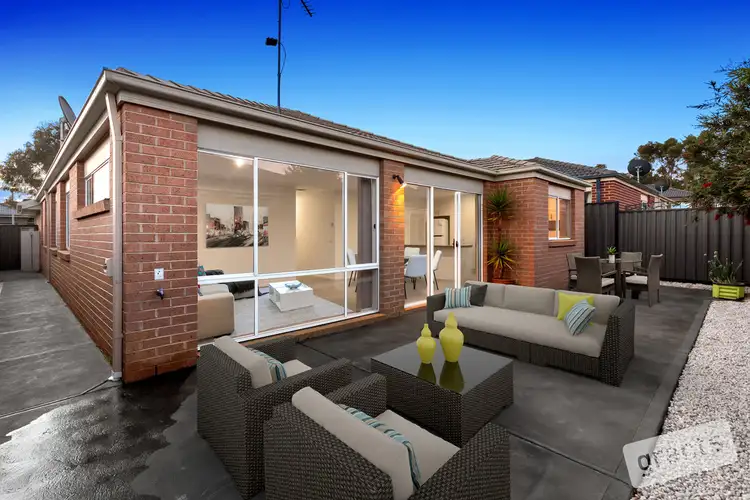 Fifth view of Homely house listing, 33 Sienna Way, Pakenham VIC 3810