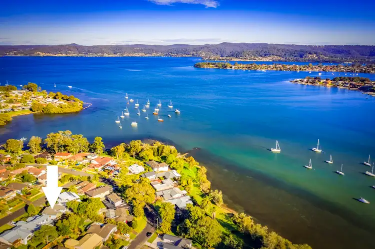 20 Lakewood Avenue, Green Point NSW 2251