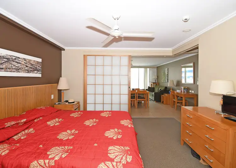 Fifth view of Homely unit listing, 206/569 Esplanade, Urangan QLD 4655